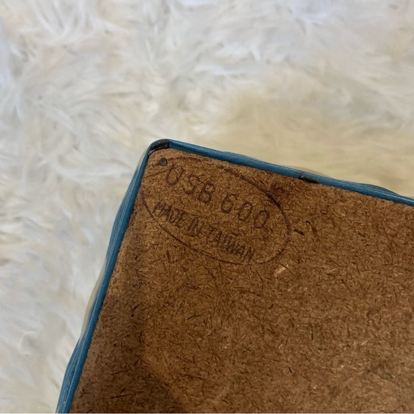 Vintage 1960s/70s Vinyl Wicker Mini Sewing Basket - Picture 12 of 13